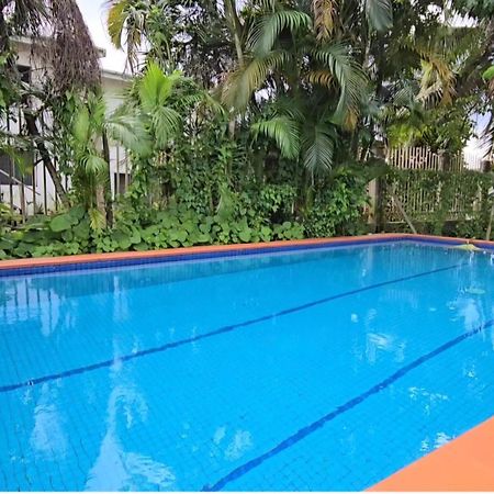 Apartament Family Retreat In Suva, Swimming Pool, Free Wifi & Parking Zewnętrze zdjęcie